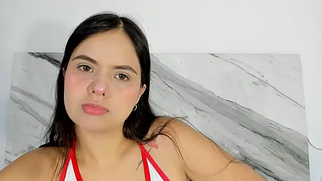 Snapshot of thamiina_ chatting on September 23, 7:06 pm thamiina online show from September 23, 7:06 pm