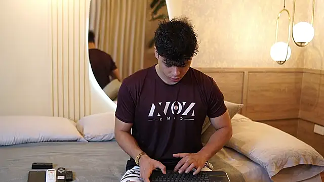 Ethan occonor online show from September 12, 10:48 am