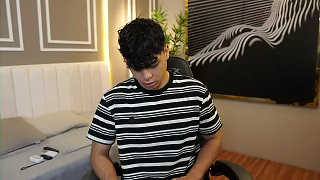 Ethan occonor online show from November 14, 12:37 pm