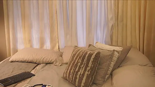 Ethan occonor online show from March 7, 12:35 pm