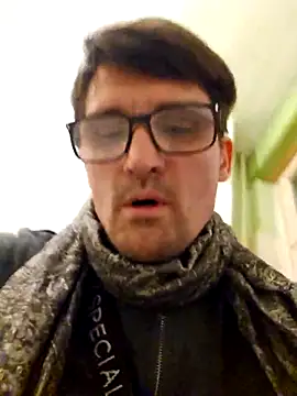 Snapshot of Tantraristo chatting on December 19, 9:22 pm Tantraristo online show from December 19, 9:22 pm