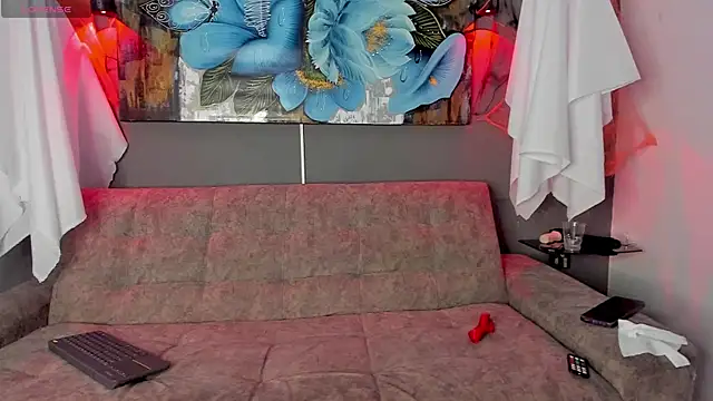 elizabeth lamer online show from October 31, 6:25 am