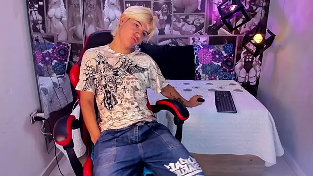 Enrrixxx  online show from September 26, 12:58 am