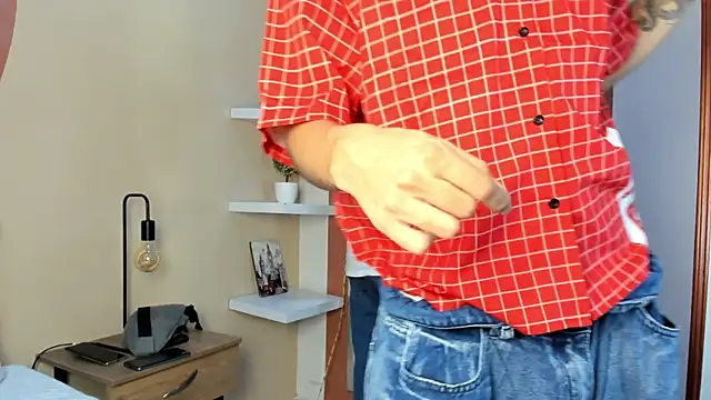 Enrrixxx  online show from November 1, 10:56 pm