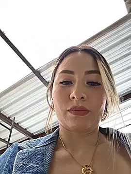 Snapshot of Natasanz chatting on May 16, 7:45 pm Natasanz online show from May 16, 7:45 pm