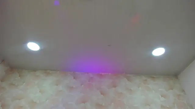 Snapshot of ZoeBenneti chatting on September 26, 12:36 am ZoeBenneti online show from September 26, 12:36 am