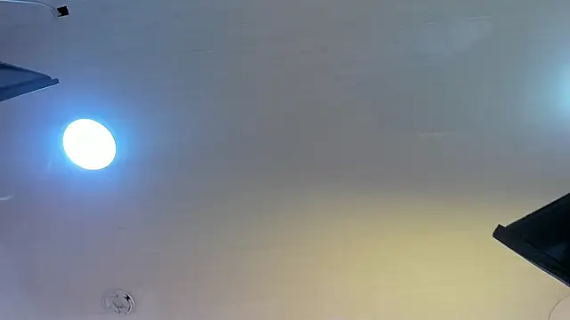 Snapshot of ZoeBenneti chatting on October 7, 4:31 am ZoeBenneti online show from October 7, 4:31 am