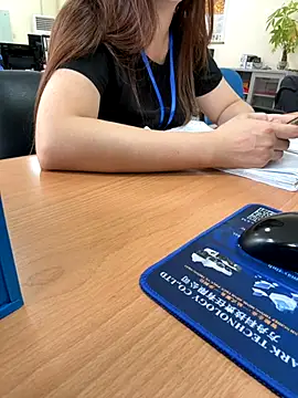 PhuongNhi21 online show from September 27, 1:21 am