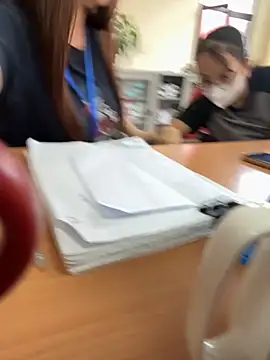 PhuongNhi21 online show from November 6, 1:06 am