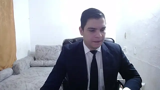 Victor Maitland online show from February 15, 3:58 am