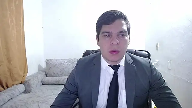 Victor Maitland online show from March 20, 8:25 pm