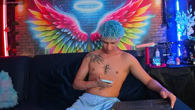 ECSTASYX2 2001 online show from April 22, 3:42 am