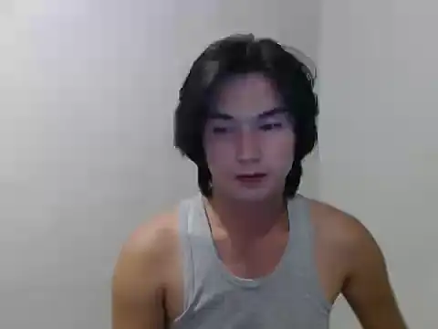 Snapshot of miss_lolalops chatting on May 3, 1:28 pm miss lolalops online show from May 3, 1:28 pm