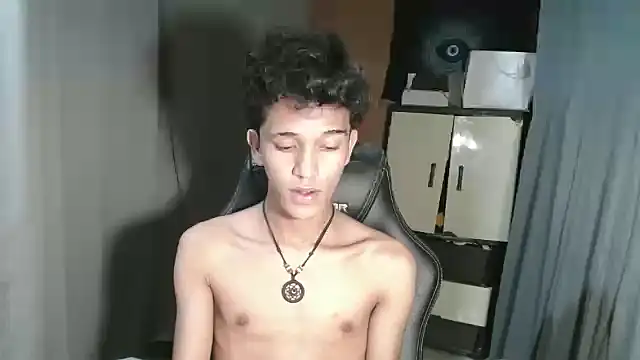 kenbigcockxx online show from October 27, 6:01 pm