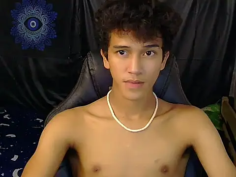 kenbigcockxx online show from February 8, 6:39 am