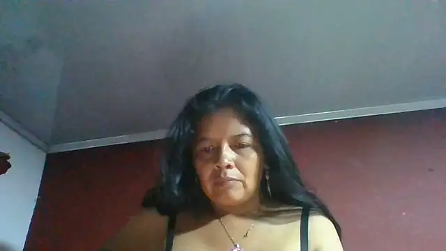 Snapshot of DianaOchoa_ chatting on June 28, 6:19 am DianaOchoa online show from June 28, 6:19 am
