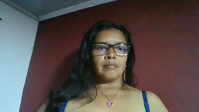 Snapshot of DianaOchoa_ chatting on July 19, 3:43 am DianaOchoa online show from July 19, 3:43 am