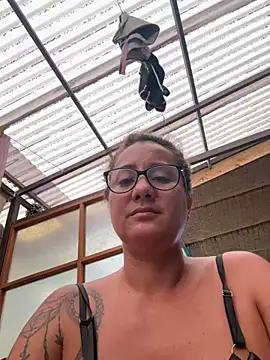 Vahine tahiti987 online show from October 2, 7:43 pm