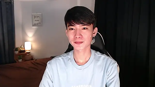 Snapshot of asian_dai chatting on August 2, 9:46 pm asian dai online show from August 2, 9:46 pm