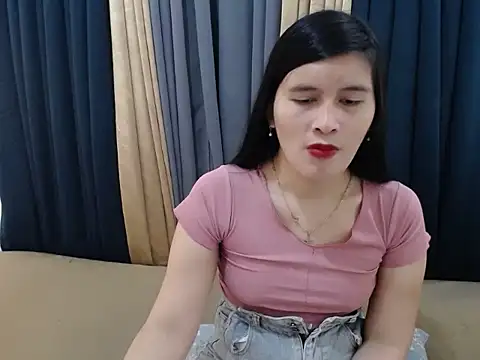 Snapshot of pinay_amaliax chatting on September 21, 10:50 am pinay amaliax online show from September 21, 10:50 am