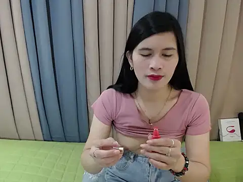 pinay amaliax online show from July 25, 10:35 am