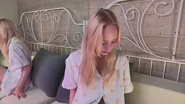 maya snow online show from November 7, 4:34 am