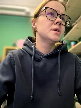  CherryBloom  online show from September 29, 7:51 pm