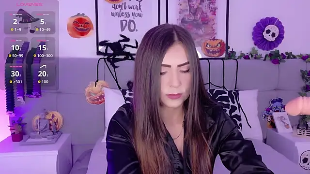 Snapshot of Heraa_Piett chatting on October 10, 4:17 pm Heraa Piett online show from October 10, 4:17 pm