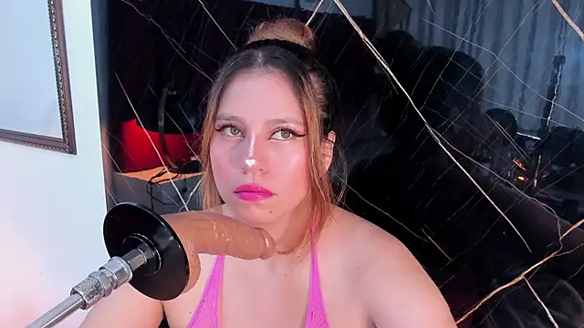 Snapshot of abby_blond_ chatting on September 28, 12:10 pm abby blond  online show from September 28, 12:10 pm