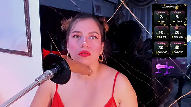 Snapshot of abby_blond_ chatting on October 28, 12:30 pm abby blond  online show from October 28, 12:30 pm