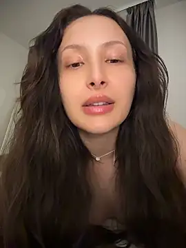 ArianaaSwift online show from June 8, 9:04 pm