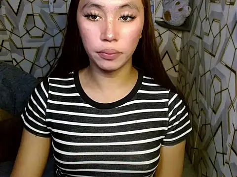 Snapshot of sugar_hailey chatting on October 28, 8:18 am sugar hailey online show from October 28, 8:18 am