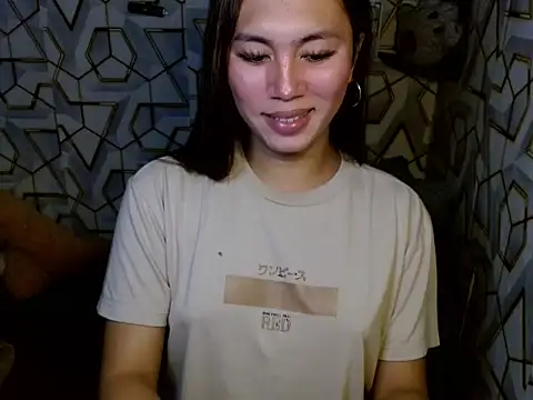 Snapshot of sugar_hailey chatting on December 17, 9:37 am sugar hailey online show from December 17, 9:37 am