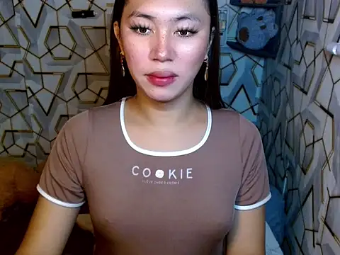 Snapshot of sugar_hailey chatting on January 14, 4:18 am sugar hailey online show from January 14, 4:18 am