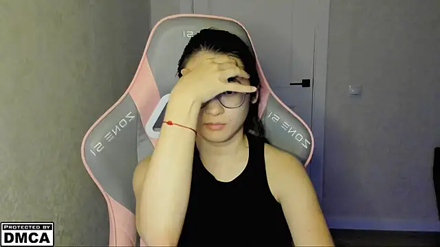 MeilideQian1 online show from November 4, 3:11 pm