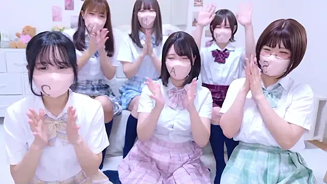 Snapshot of Anzu_xx chatting on September 23, 4:37 am Anzu xx online show from September 23, 4:37 am