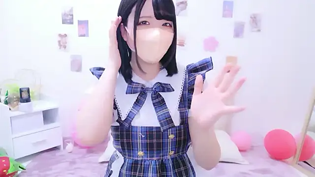 Snapshot of Anzu_xx chatting on April 16, 11:55 am Anzu xx online show from April 16, 11:55 am