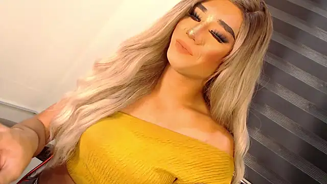 SissifyMeNow online show from November 11, 1:27 am