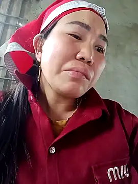 jienrrr online show from December 23, 5:27 am