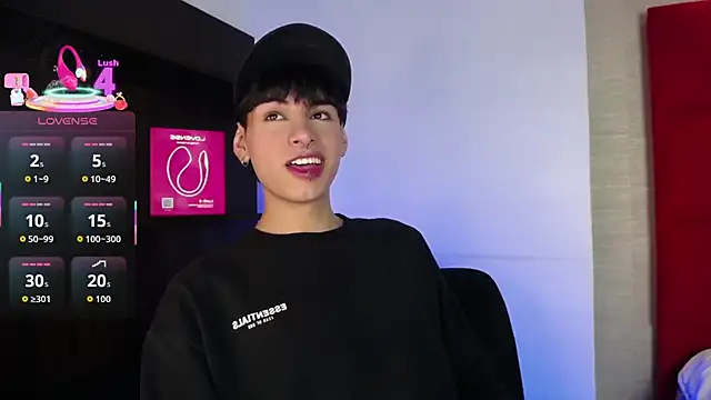 Snapshot of Ezra_Storm chatting on September 17, 4:58 am Ezra Storm online show from September 17, 4:58 am