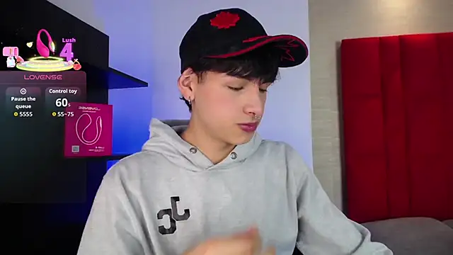 Snapshot of Ezra_Storm chatting on September 24, 5:00 am Ezra Storm online show from September 24, 5:00 am