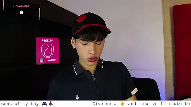 Snapshot of Ezra_Storm chatting on September 28, 4:51 am Ezra Storm online show from September 28, 4:51 am