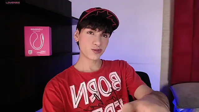 Snapshot of Ezra_Storm chatting on September 29, 5:01 am Ezra Storm online show from September 29, 5:01 am