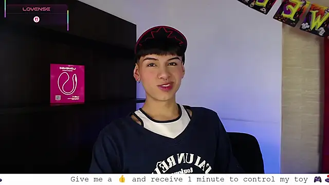 Snapshot of Ezra_Storm chatting on October 8, 4:54 am Ezra Storm online show from October 8, 4:54 am