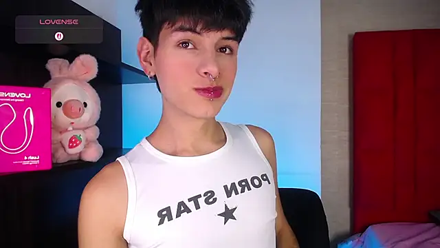 Ezra Storm online show from December 19, 5:25 am