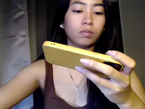 candycrushyyy online show from November 22, 8:08 pm