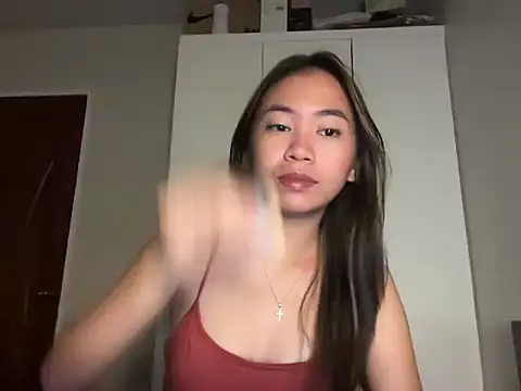 candycrushyyy online show from December 17, 2:50 am