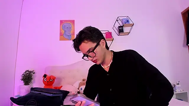 jin luna online show from October 2, 12:28 am