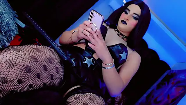 Yareth Rouss  online show from January 12, 5:01 am