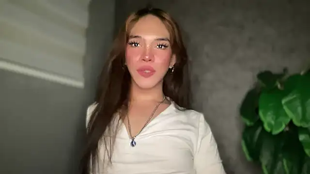 Misselliefayexxx online show from January 13, 8:03 pm